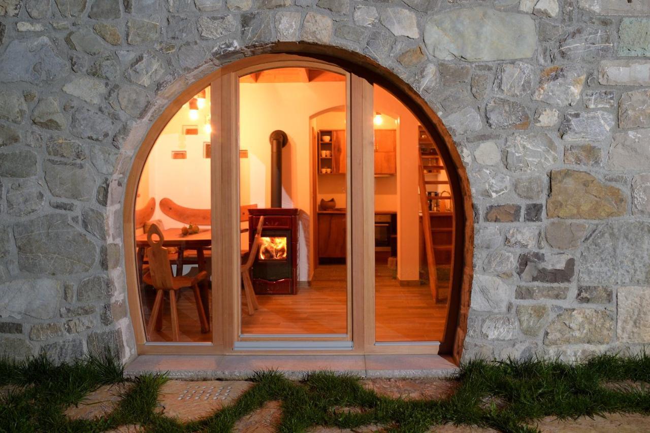 Villa Granaries Pear & Walnut à Tolmin Extérieur photo